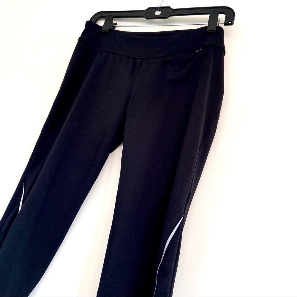 Champion Cropped Athletic Pants Size Small Stretchy Black Capris for Women